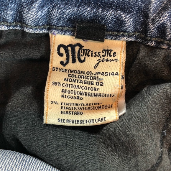 🔸Miss Me Embellished Medium Straight Cut Jeans - Picture 6 of 8